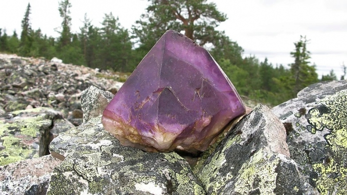 Pyhä Luosto and Lampivaara Amethyst mine