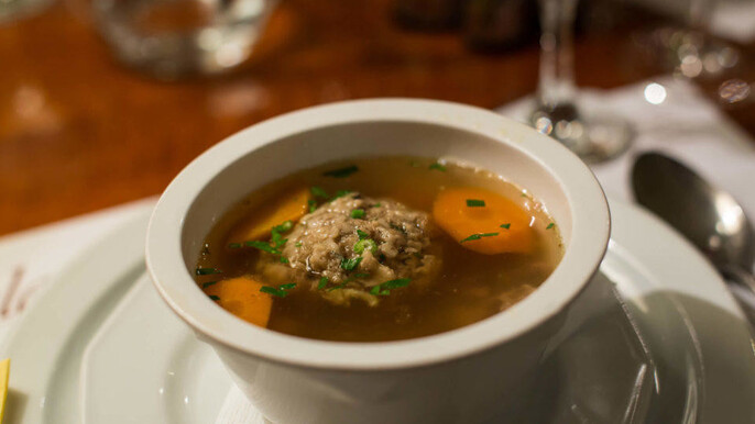 Jewish Cuisine and Cultural Walk