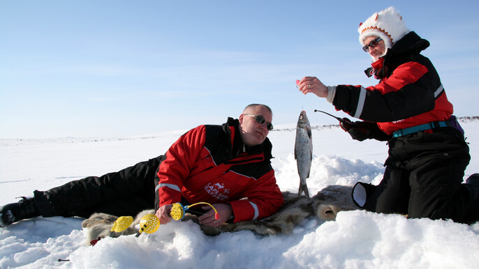 FISHING EXPERIENCE BY SNOWMOBILE, Saariselkä