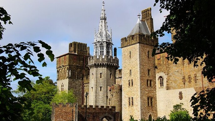 Cardiff Private Walking tour