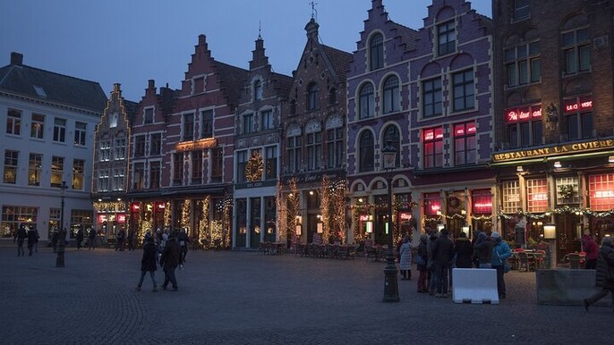 Bruges Christmas Market Tour