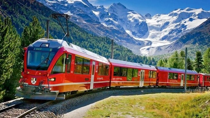 Private tour to Bernina train and Sankt Moritz. Hotel pick-up