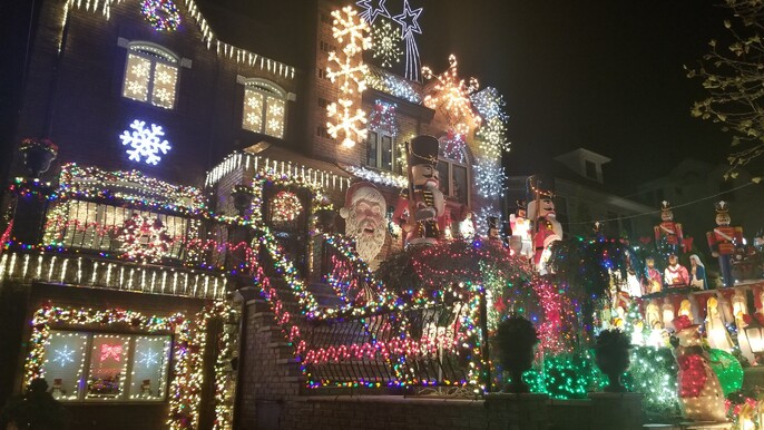 Brooklyn, Dyker Heights - Christmas Wonderland