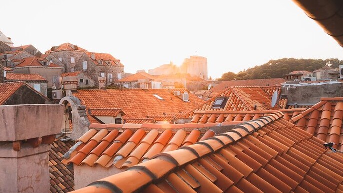 Group Tour: Awakening of Dubrovnik & First Morning Coffee