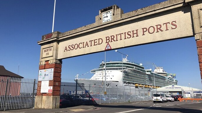 Southampton Cruise Port Transfer to/from London City & All London Airports
