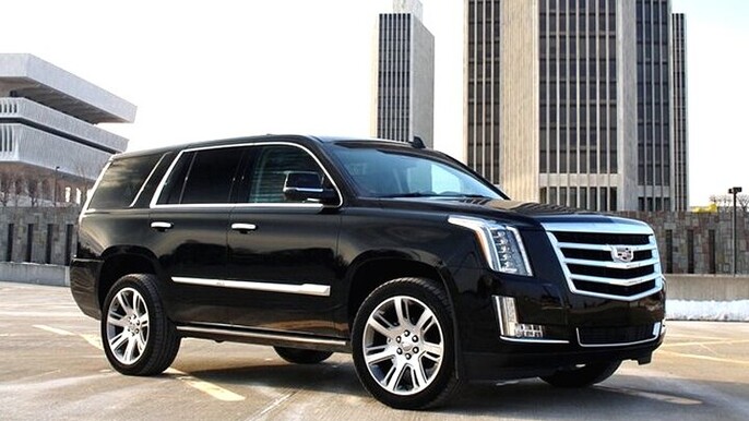 Vancouver Hourly Disposal Service: Private Driver by Luxury SUV