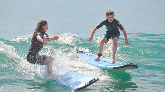 SURF LESSONS AT CERRITOS