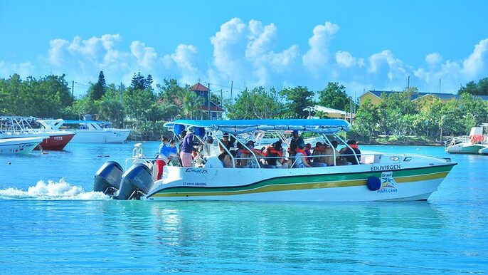 Private Smart Boat to Saona - Small Groups