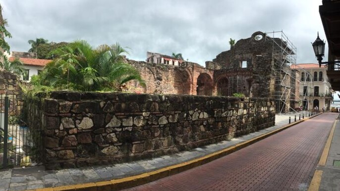 Private Historical Walking Tour through the Old Town
