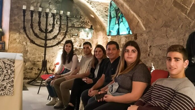Private Religious Tour: Sagrada Familia, Romans & Jewish Quarter