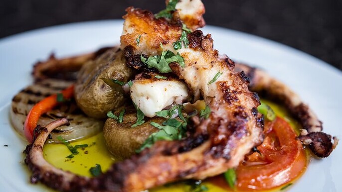 Food & Drink Private Tour in Lisbon & Cacilhas w/ Ferry Included