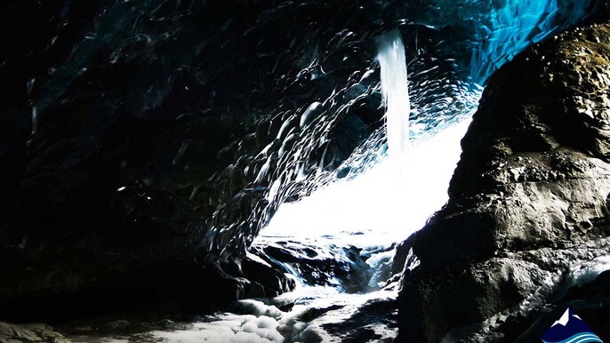 2 Day - South Coast, Ice Cave, Skaftafell & Jokulsarlon Ice Lagoon - Shared Bathroom