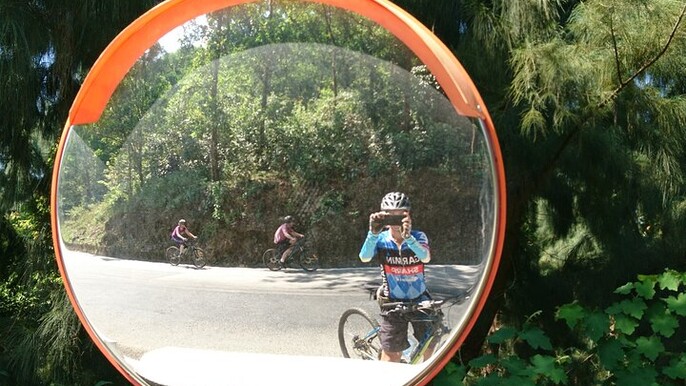 80KM Cycling Day Trip to Hue, Hai Van, and Hoi An