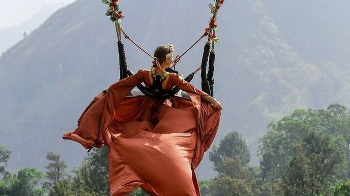 Ella Swing