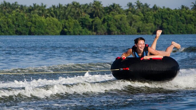 Private 20 Minutes Donut Ride in Negombo