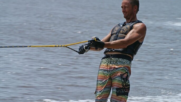 Wake Boarding in Negombo