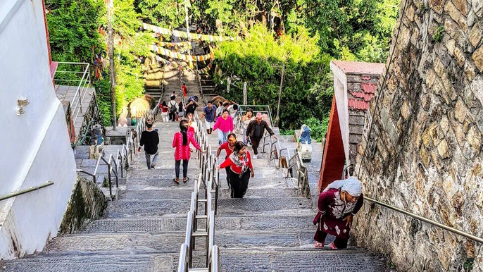 Walking to the Monkey Temple - Swayambhunath Tour TEST