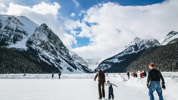Day Trip to Lake Louise, Marble Canyon, Emerald Lake from Banff