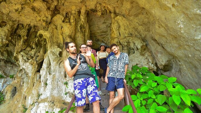 Cheow Lan Lake and Raft House Day Tour from Khao Sok