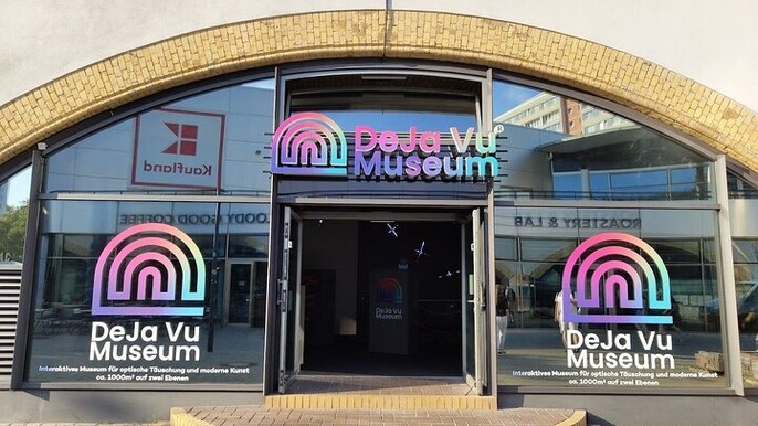 Berlin's DeJa Vu Museum Ticket and Museum Tour