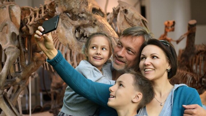 London Natural History Museum Entry Reservation & Audio Tour