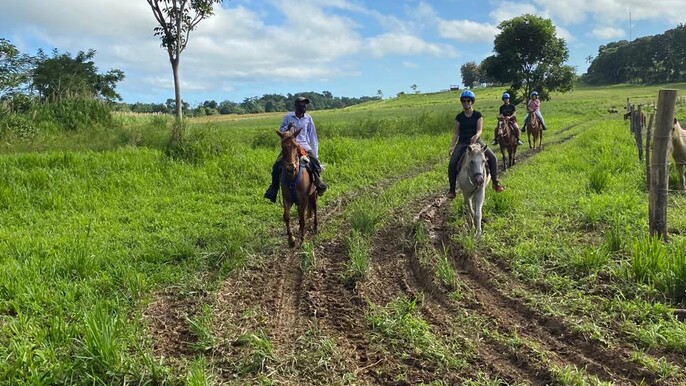 T3-Inland Horseback Riding Adventure