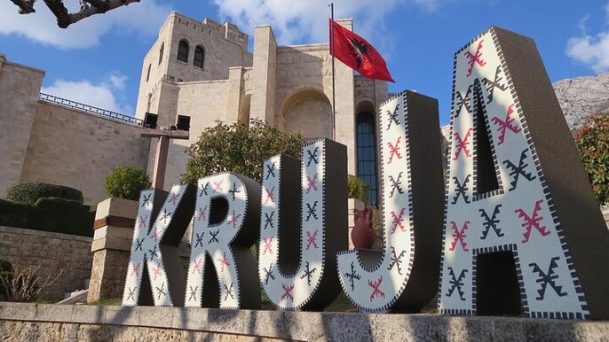 Kruja Castle, Old Bazaar, Sari Salltik Tour From Durres and Golem