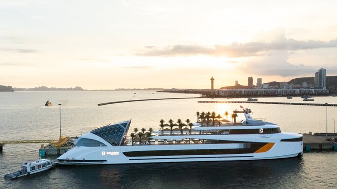 Shared Cruise Halong Bay Tour