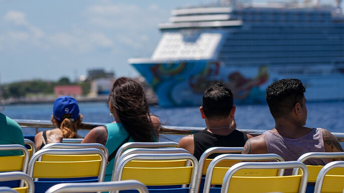 Ferry Transportation Cancun - Isla Mujeres