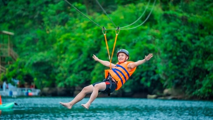 Paradise Cave and Hava Valley with Zipline Kayaking All Inclusive