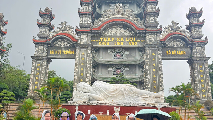 From Danang: Lady Buddha, Marble Moutains & Am Phu cave