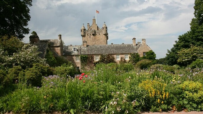 Invergordon Shore Excursion Loch Ness, Distillery and Castles