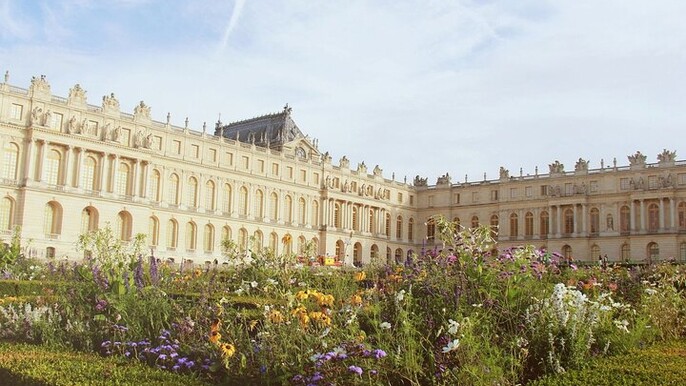 Versailles Palace and Gardens: Ticket and Audio Tour