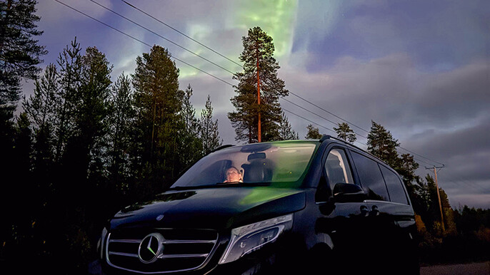 Northern Lights check by car, Levi