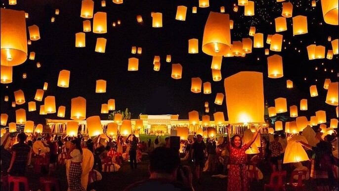 Chiang Mai Lantern Festival 2025 Yi Peng by Ping River