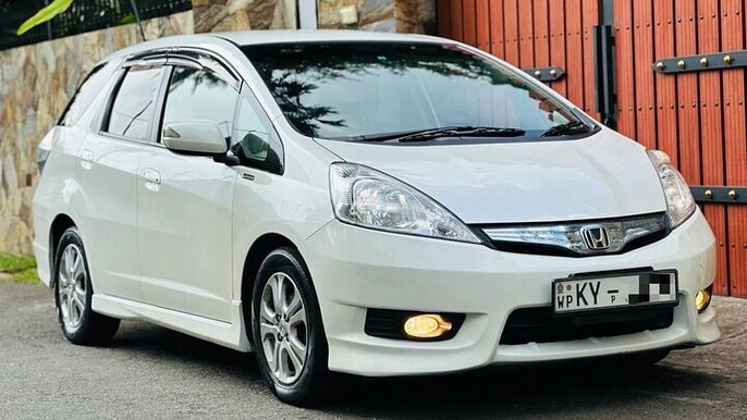 Airport Taxi Transfers from Colombo Airport to Ahungalla