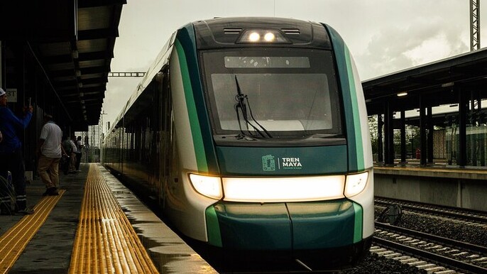Train Maya, Chichen Itza, Izamal and Cenote with lunch and pick-up