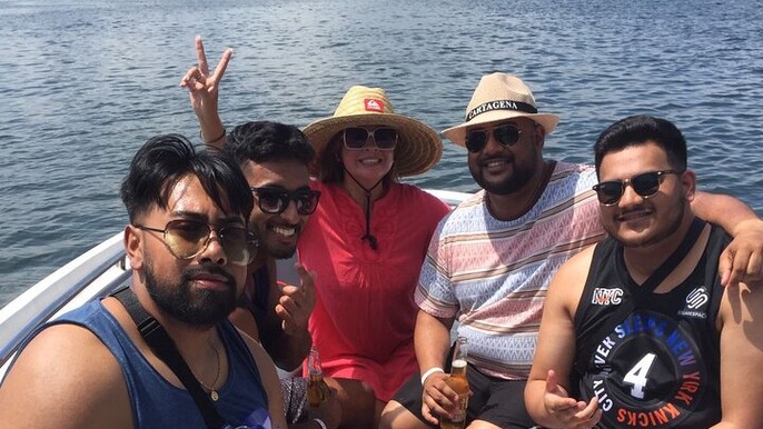 Boat Rental In Cartagena For 10 People