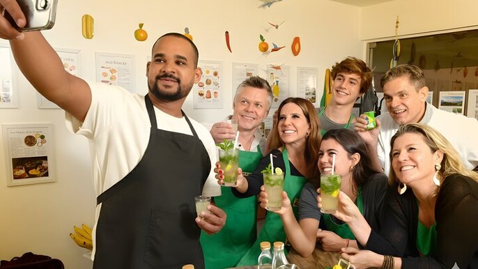 Panamanian Drinks and Appetizers Workshop in Panama City