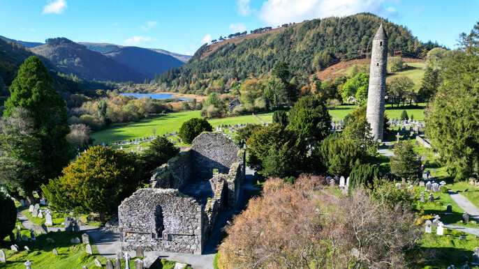 Private day tour of Powerscourt, Wicklow & Glendalough from Dublin. Private guided.