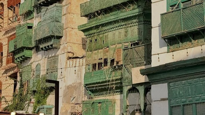 Al Balad Tour, Enjoy Ramadan Season in Historic Jeddah Center with a Guide