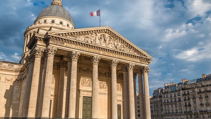 Visit Pantheon Paris with Ticket and National Pride Audio Tour