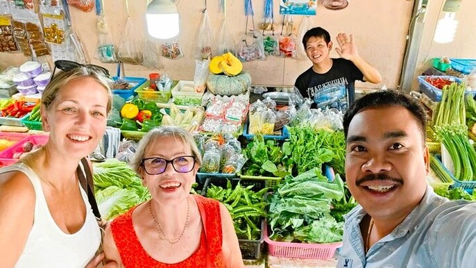 Samui Private Home Cooking Class with Grandma