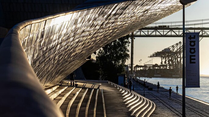 Sightseeing Tour Lisboa - With Guide