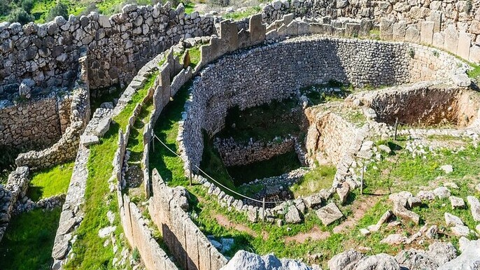 Mycenae and Corinth Canal Half Day Private Tour from Athens