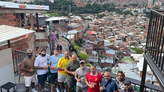 Medellin Full Day Tour: Pablo Escobar, City Center and Comuna 13