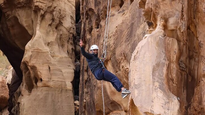 Private Abseiling in Alula Desert.