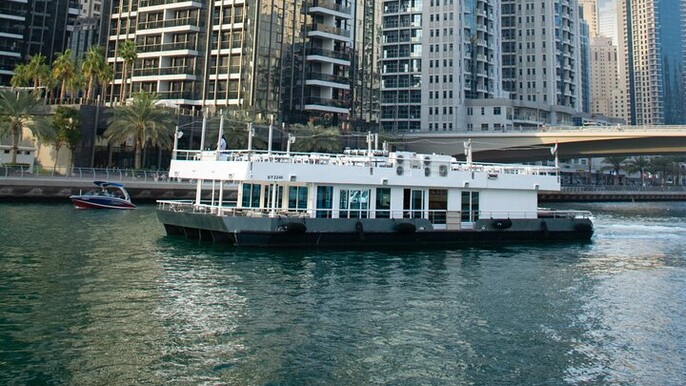 Dubai Marina Floating Restaurant