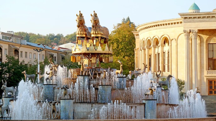 Kutaisi City Tour: Gelati Monastery, Bagrati Cathedral & Motsameta