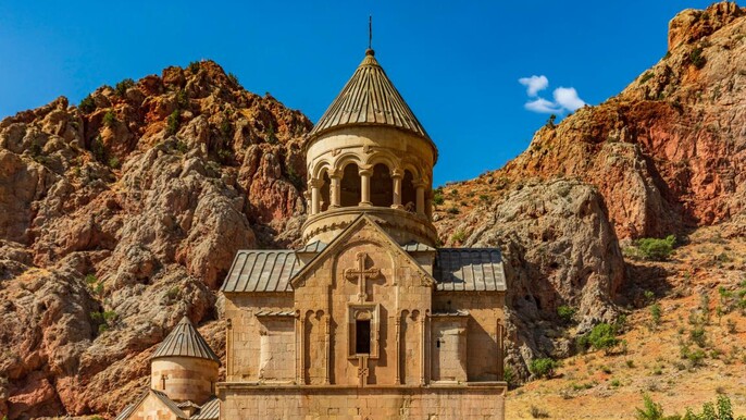 Khor Virap to Noravank | Red Rock & Red Wine